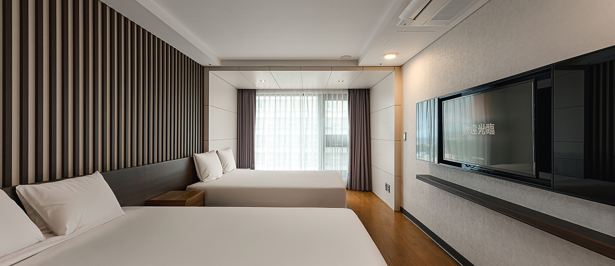 디럭스 패밀리트윈