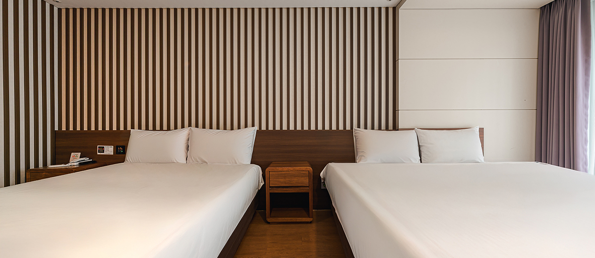 디럭스 패밀리트윈